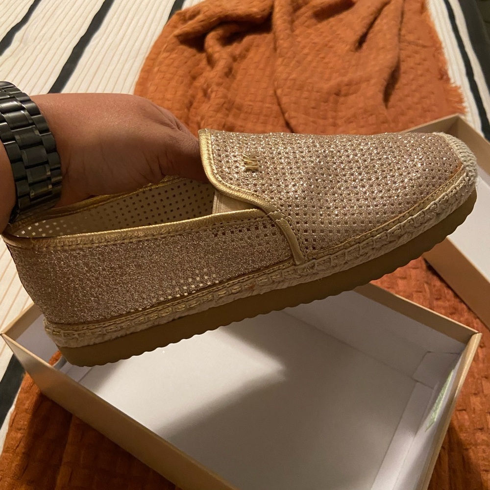 **be sure to read description** MK slip on espadrille